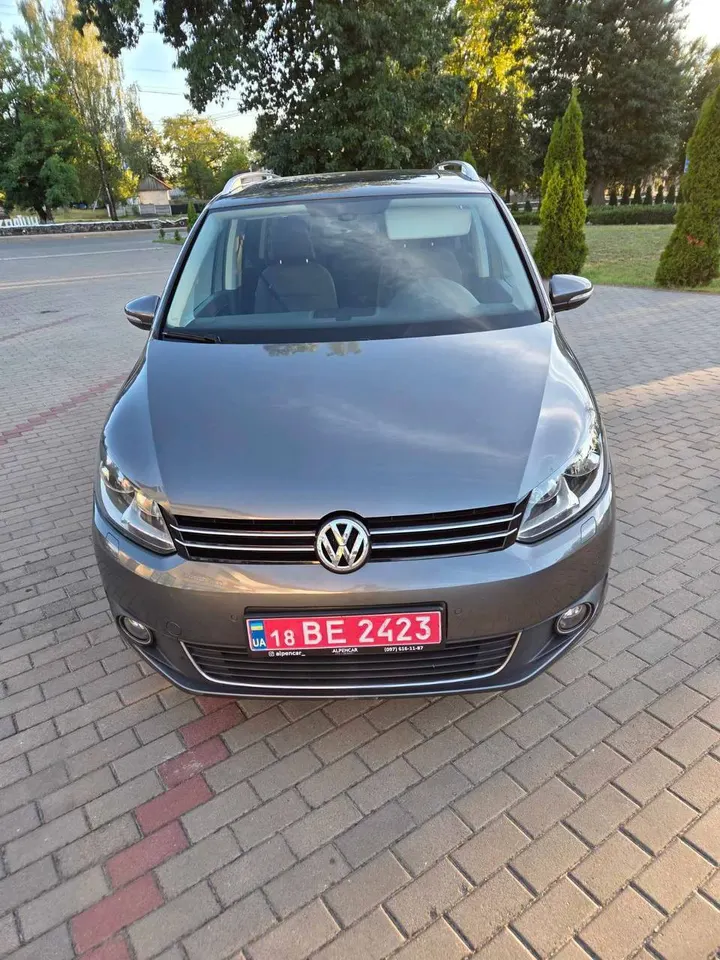 Volkswagen Touran