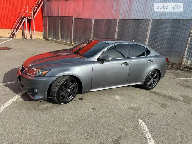 Lexus IS250