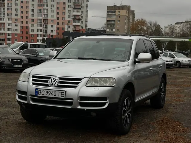 Volkswagen Touareg