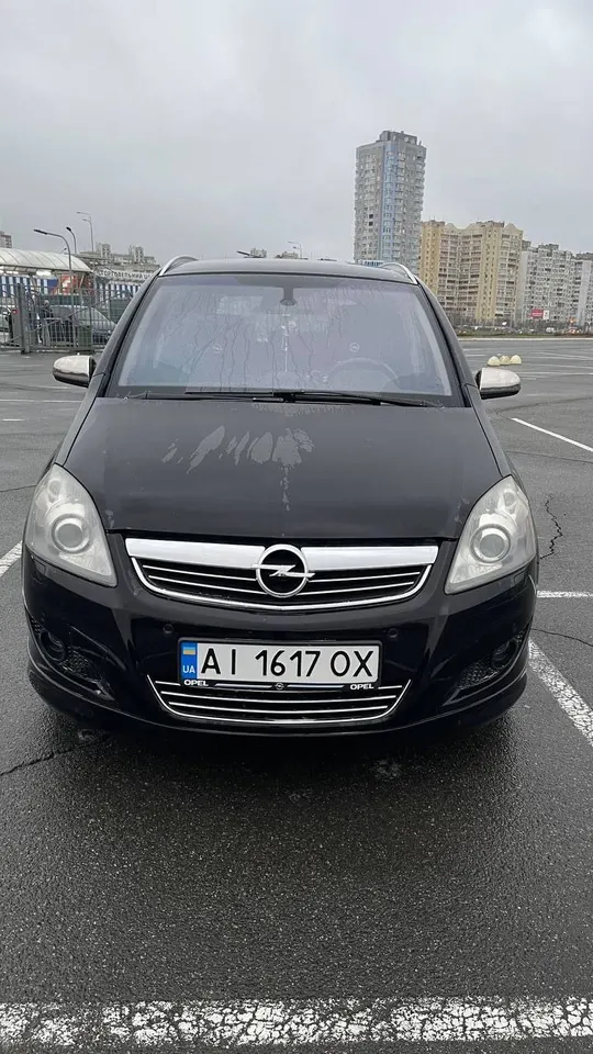 Opel ZAFIRA OPC LINE