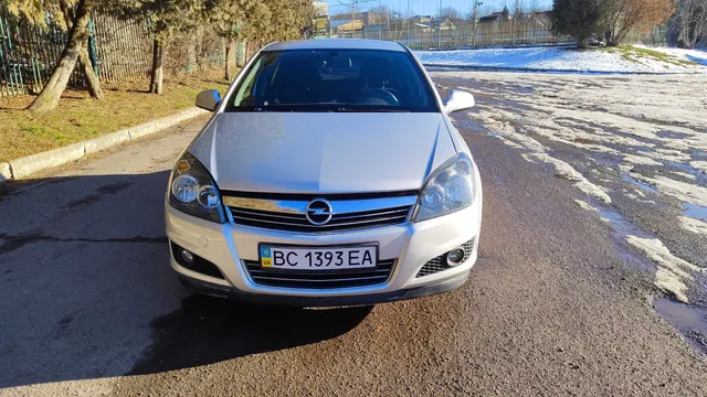 Opel Astra III покоління H