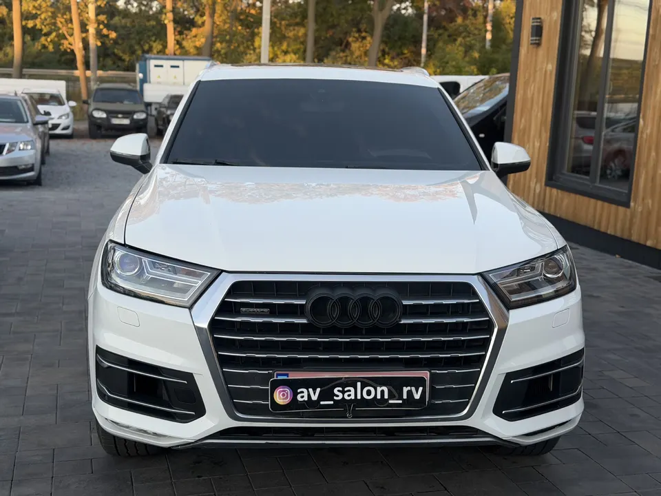 Audi Q7 — фото 2