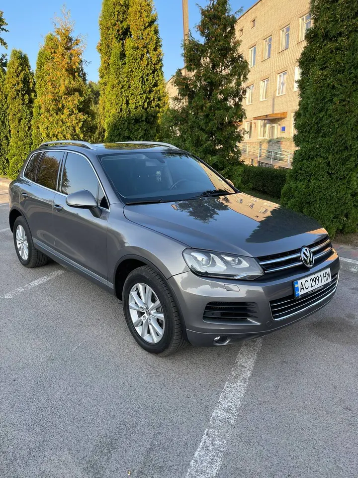 Volkswagen Touareg