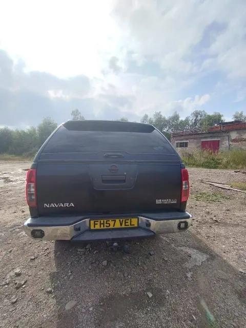 Nissan Навара