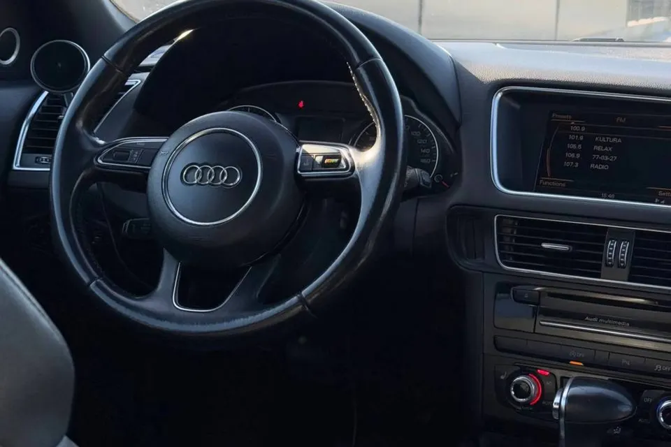 Audi Q5 Quattro — фото 8