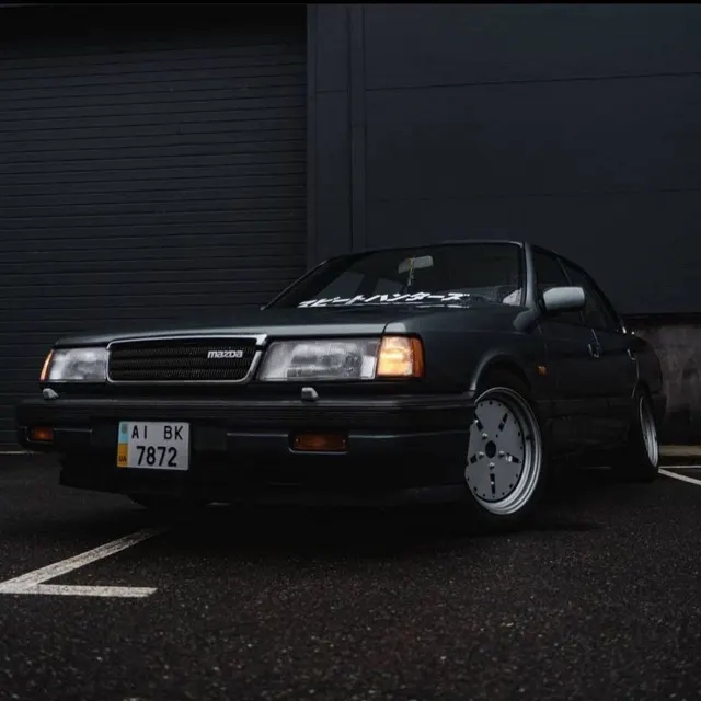 Mazda 929
