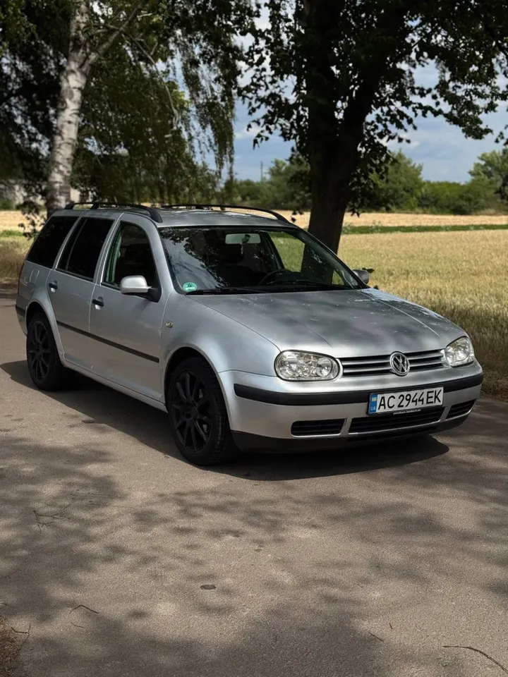 Volkswagen Golf 4