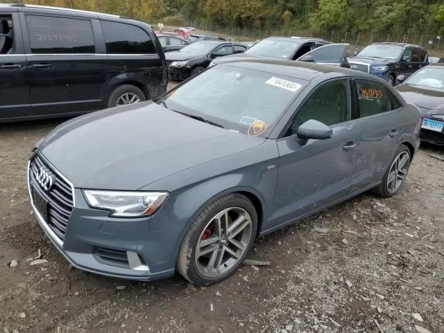 Audi A3 PREMIUM