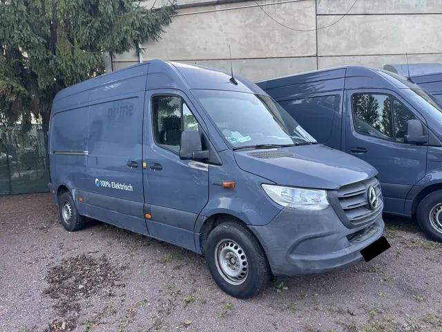 Mercedes-Benz eSprinter