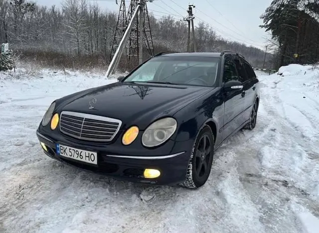 Mercedes-Benz E 270