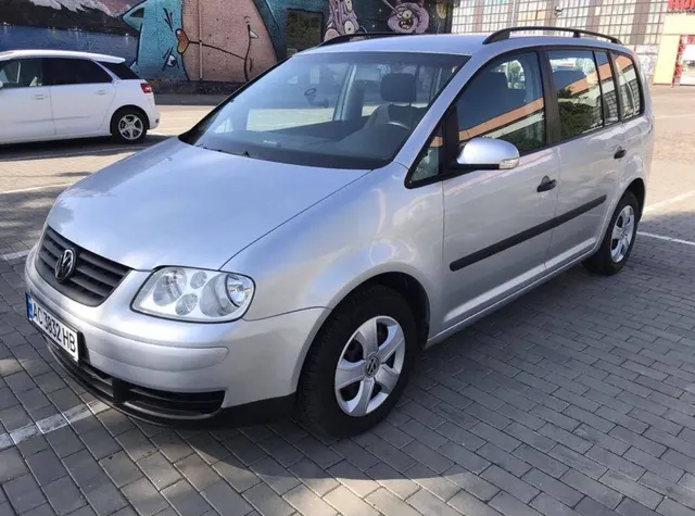 Volkswagen Touran