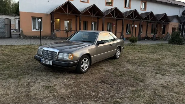 Mercedes-Benz E Class w124 Купе