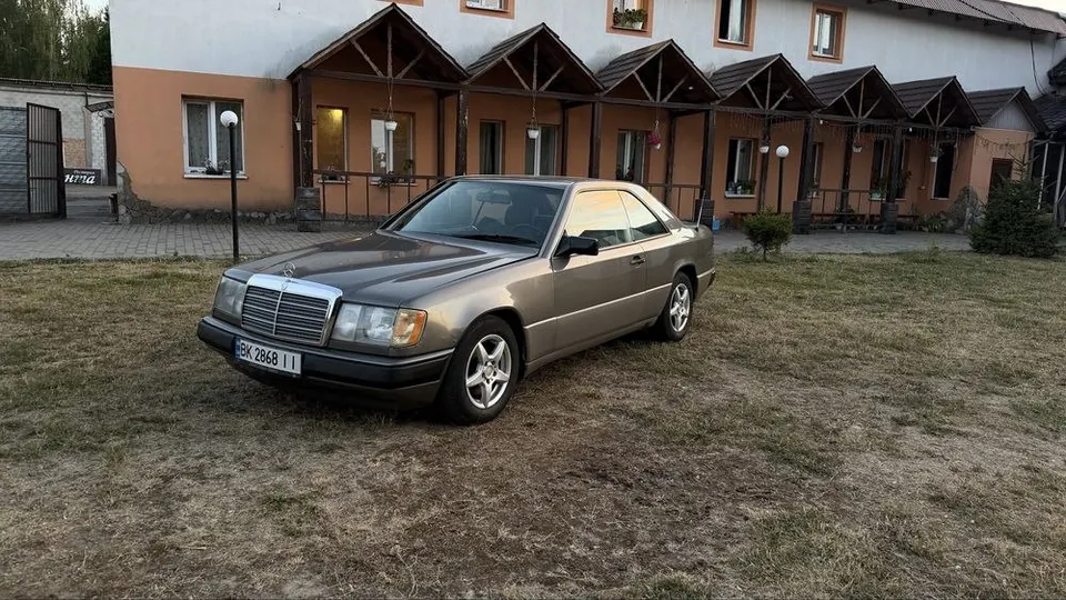 Mercedes-Benz E Class w124 Купе