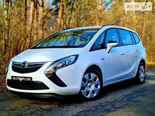 Opel Zafira TURBO
