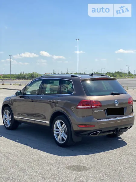 Volkswagen Touareg