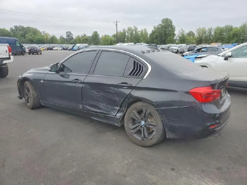 BMW 330 I — фото 4