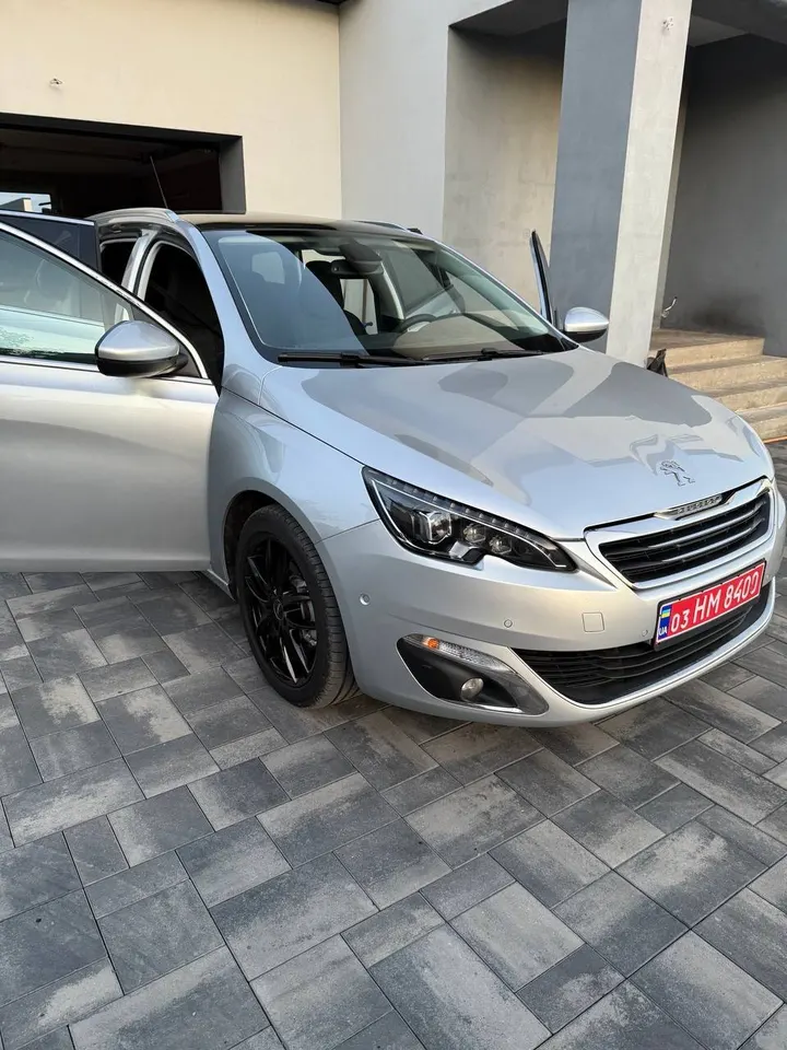 Peugeot 308