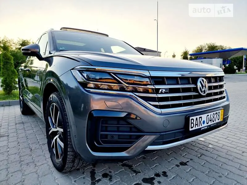Volkswagen Touareg