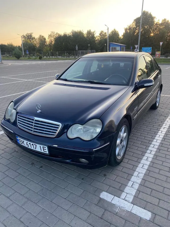 Mercedes-Benz C 200