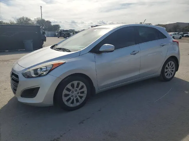 Hyundai ELANTRA GT