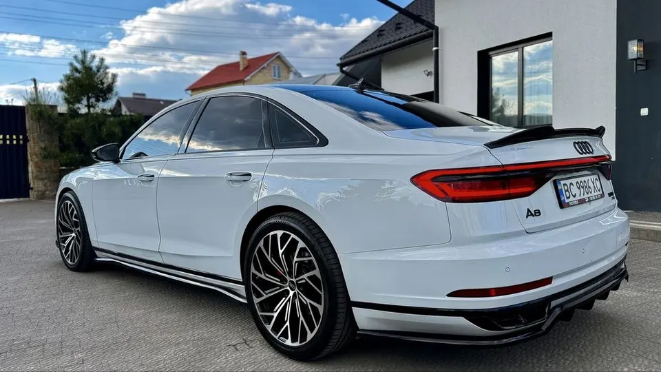 Audi A8 розтермінувння — фото 5