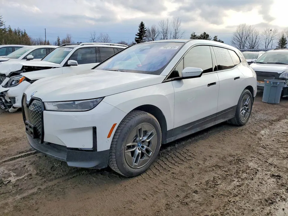 BMW IX XDRIve40