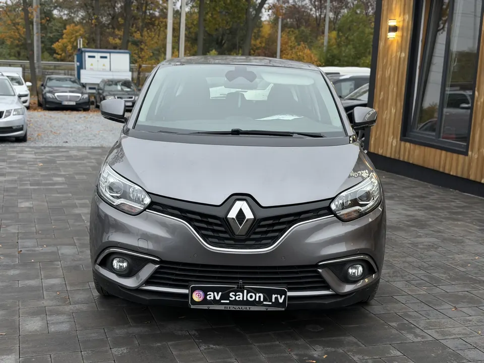 Renault Grand Scenic — фото 2