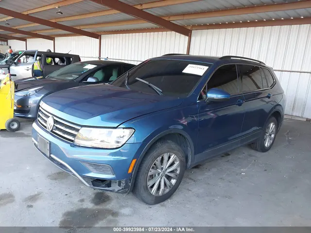 Volkswagen Tiguan SE