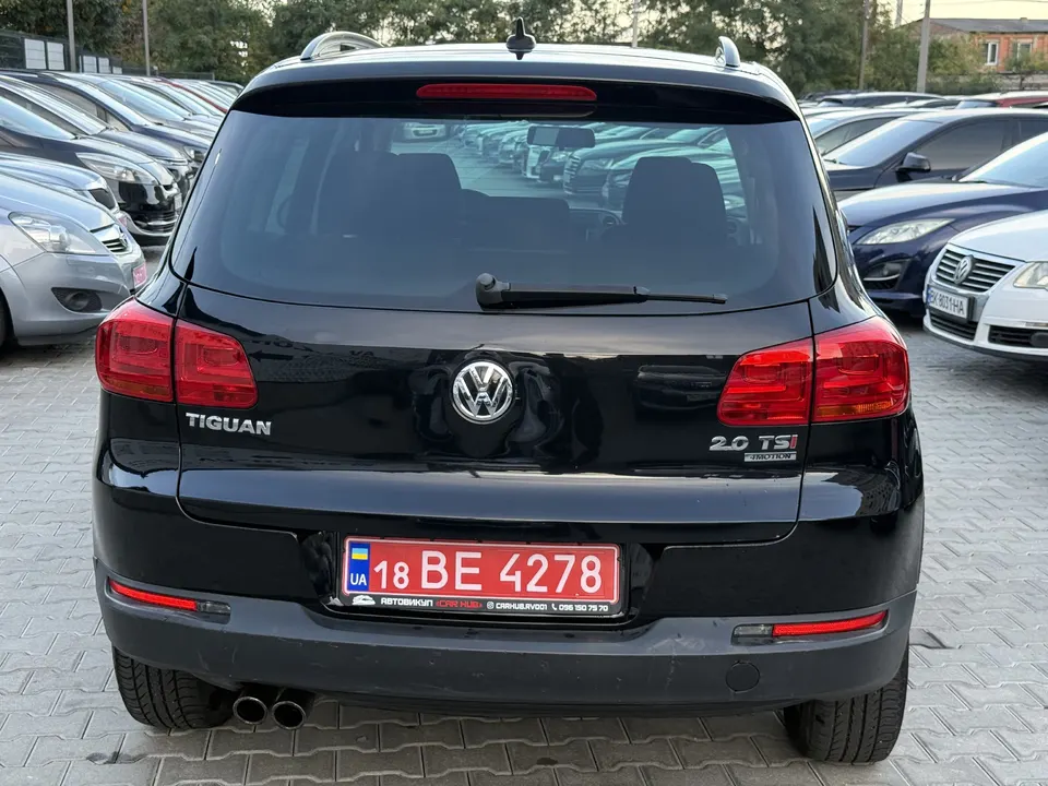 Volkswagen Tiguan — фото 6