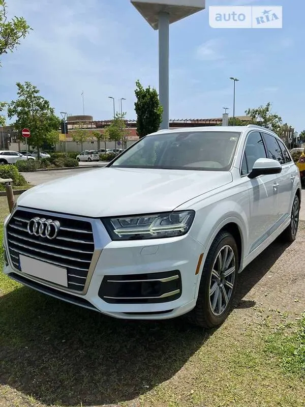 Audi Q7 Premium Plus