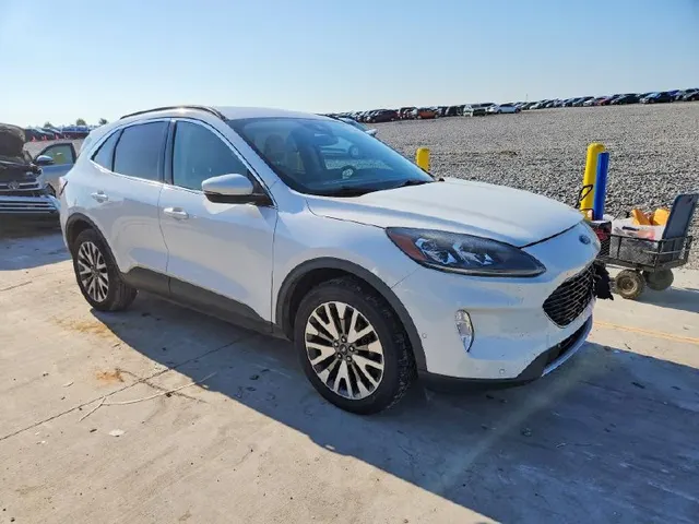 Ford ESCAPE TITANIUM HYBRID