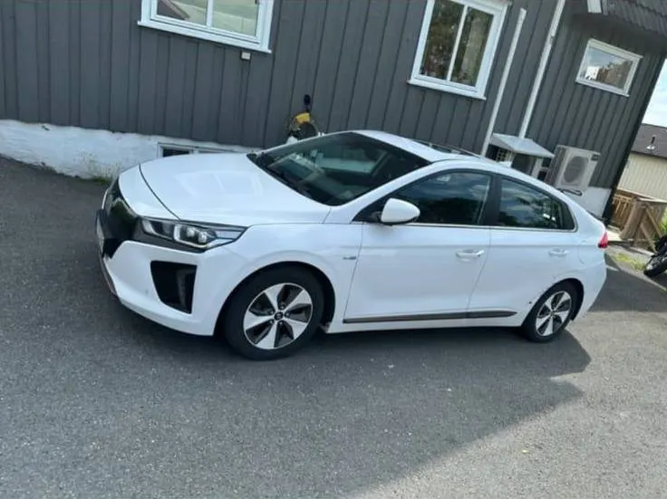 Hyundai Ioniq Premium