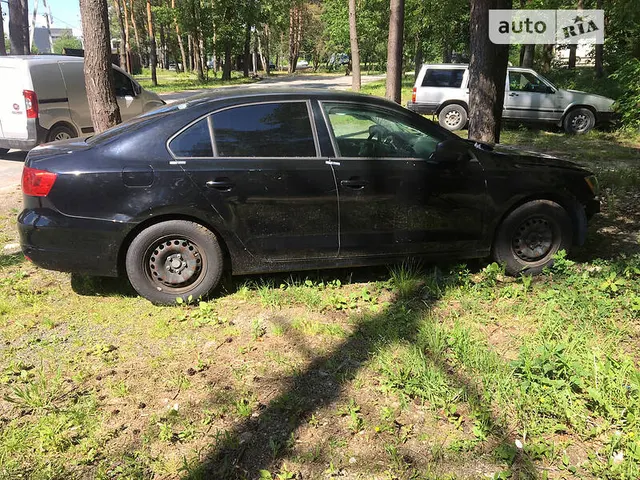 Volkswagen Jetta S