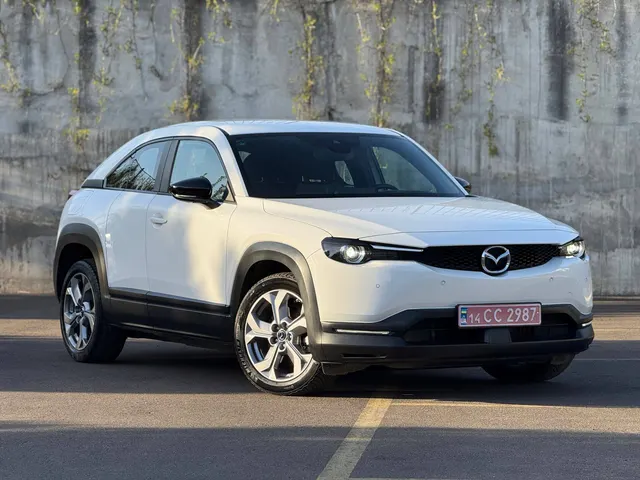 Mazda МХ-30