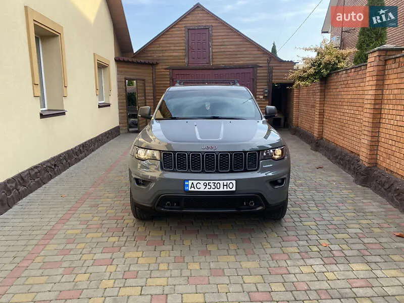 Jeep Grand Cherokee