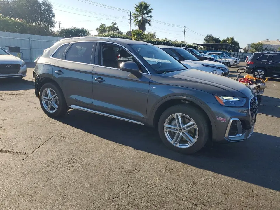 Audi Q5 E Premium Plus