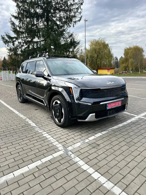 Kia EV9 LAND Максимальна комплектація