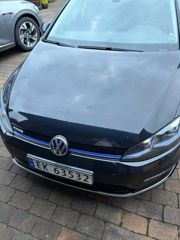 Volkswagen e-Golf — фото 3