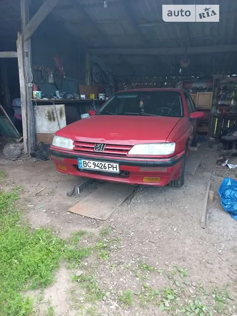 Peugeot 605