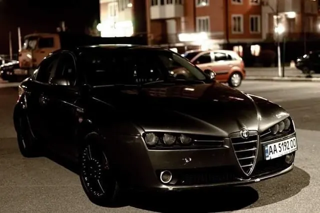 Alfa Romeo 159