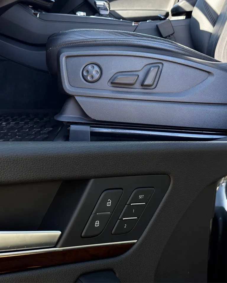 Audi Q5 PREMIUM PLUS — фото 3