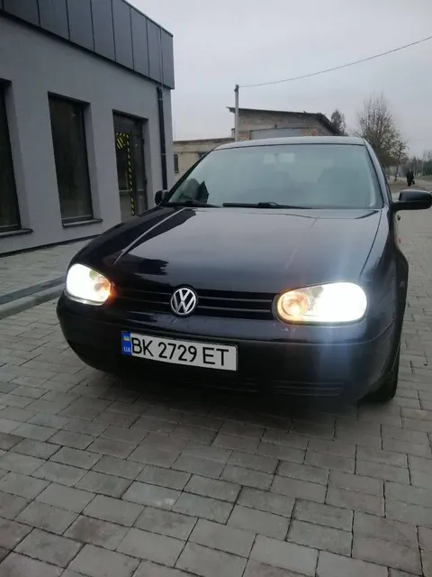Volkswagen Golf 4