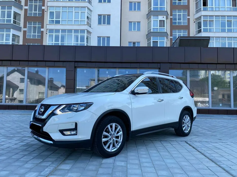 Nissan X-trail official