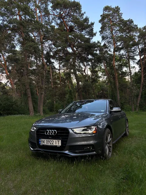 Audi A4 B8