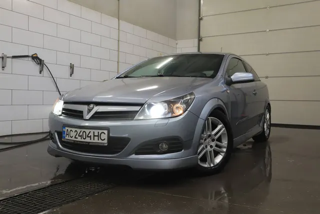 Opel Astra GTC