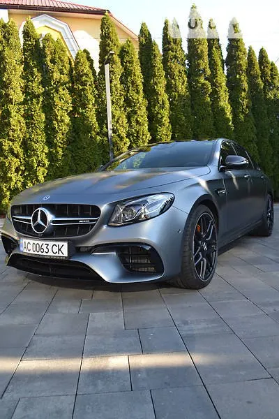 Mercedes-Benz E-Class edition one