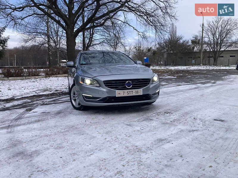 Volvo V60