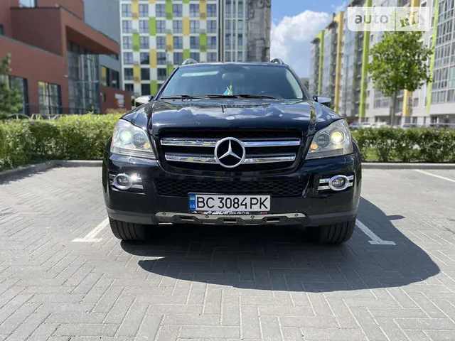 Mercedes-Benz GL-Class