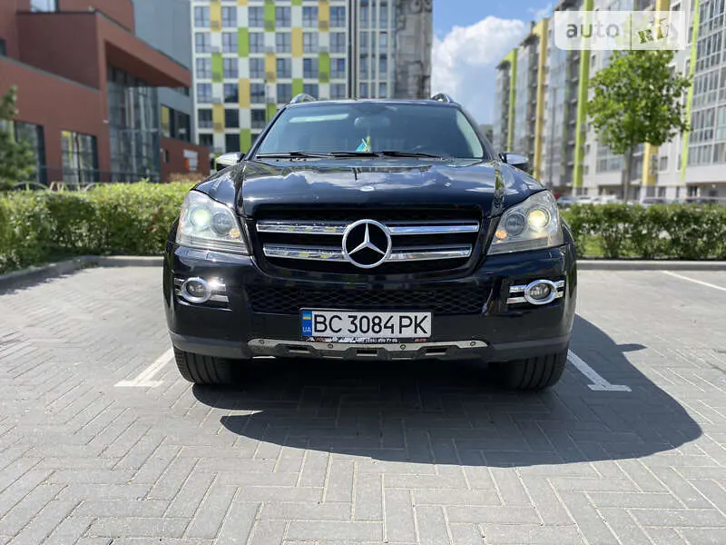 Mercedes-Benz GL-Class