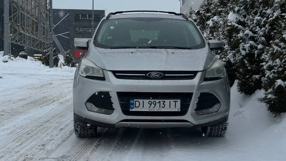 Ford ESCAPE